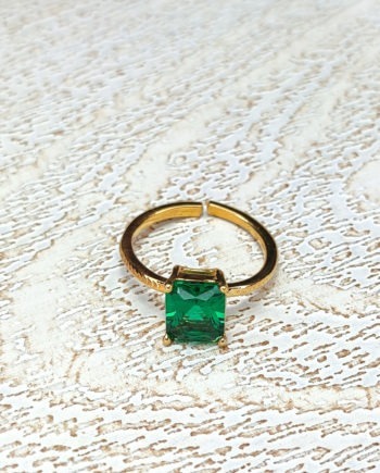 myra-emerald
